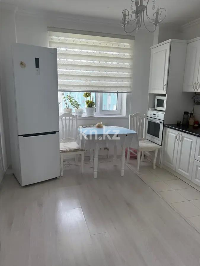 Продажа 2-комнатной квартиры, 62 м², ул. Молдагалиева, дом  4 в Астане - фото 2