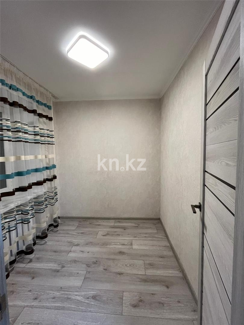 Продажа 3-комнатной квартиры, 45 м² - Продажа трехкомнатных квартир в Городе Караганды - страница 8 фото 6 из 11