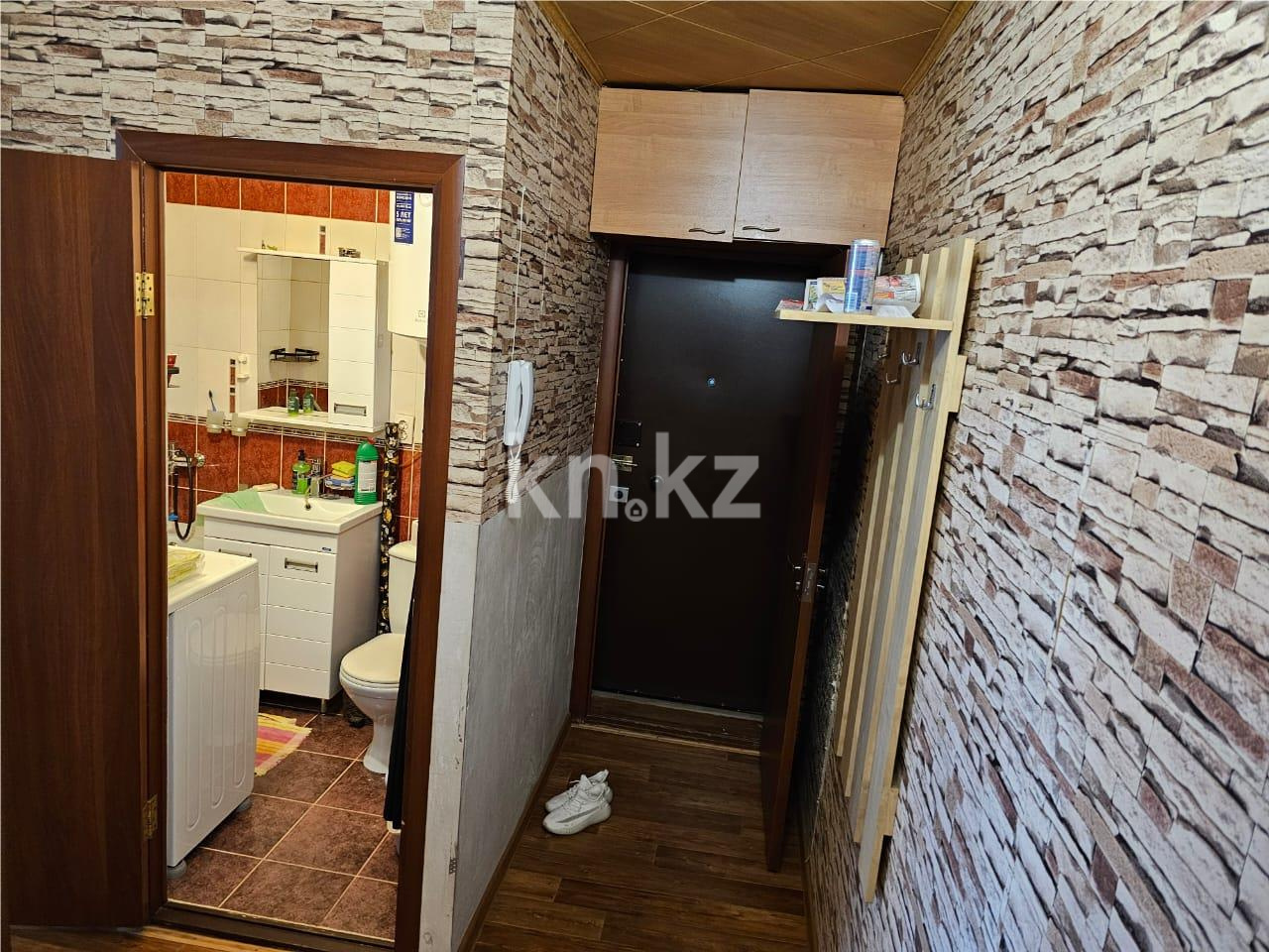 Продажа 1-комнатной квартиры, 33 м², мкр-н 11а - Продажа  однокомнатных квартир в Караганде фото 7 из 10