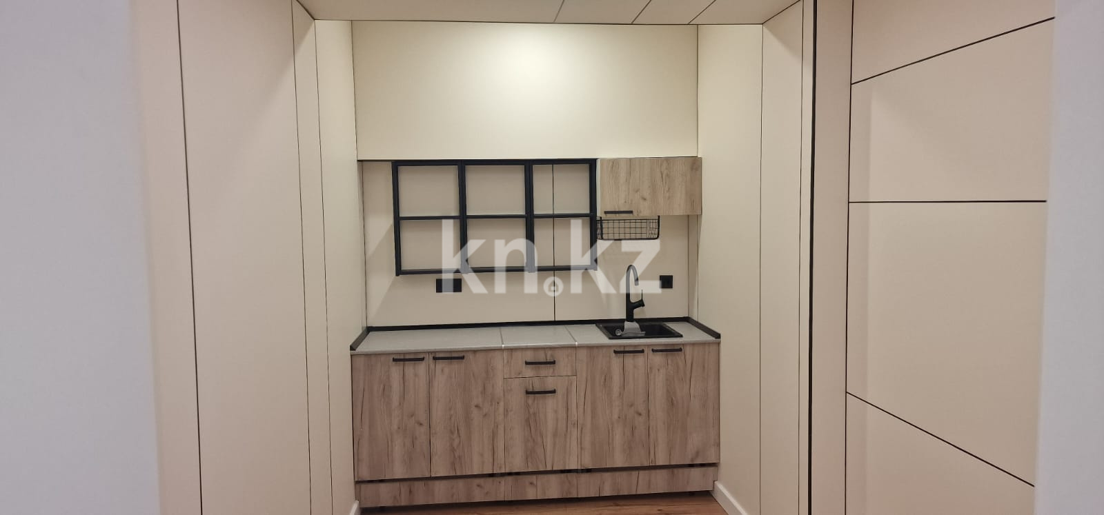 Продажа , 66.4 м², ул. Байзакова, дом  263 - Продажа офисных и торговых помещений в Алматы с фото фото 10 из 24