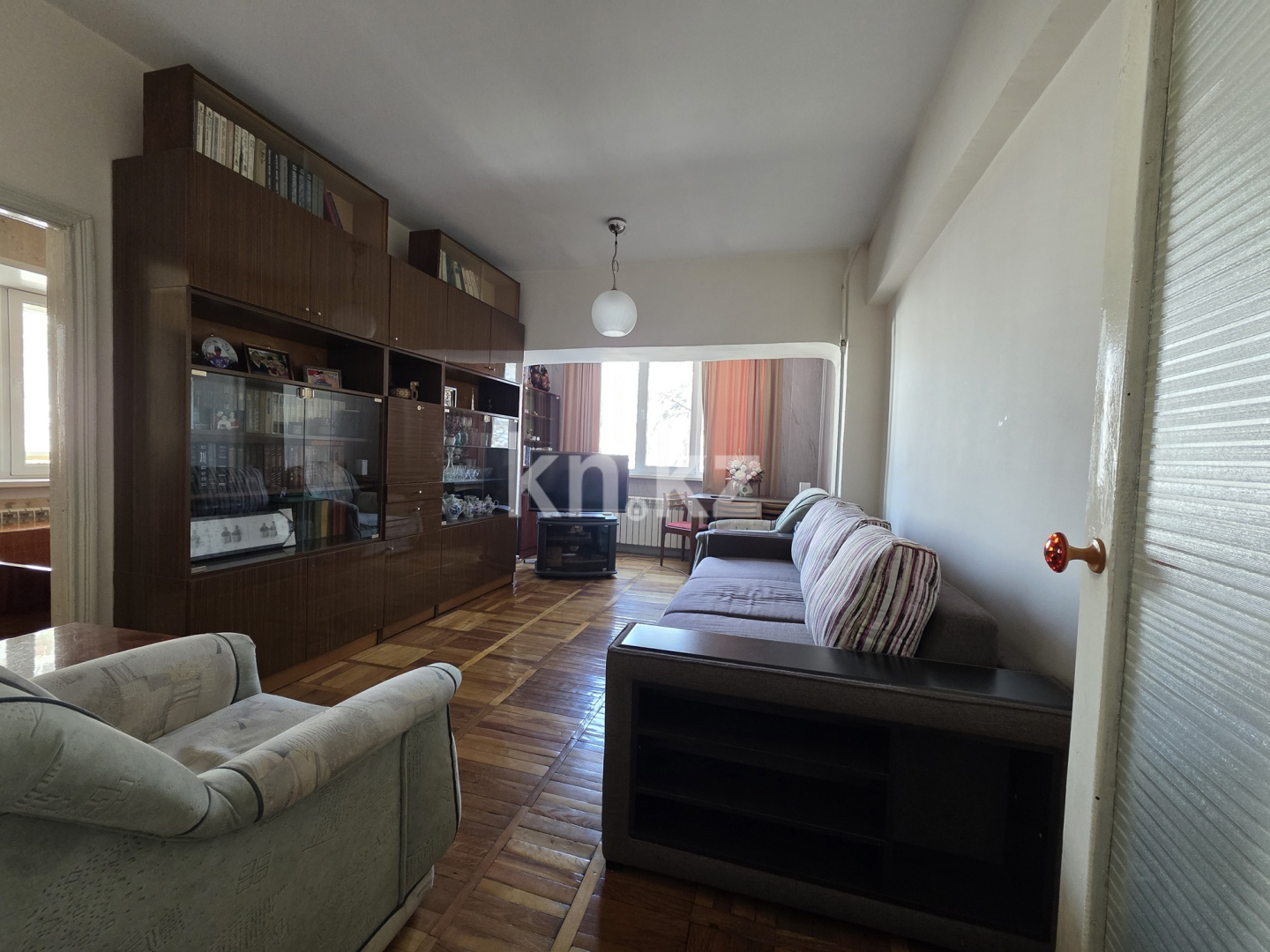 Продажа 2-комнатной квартиры, 52 м² в Алматы - фото 4