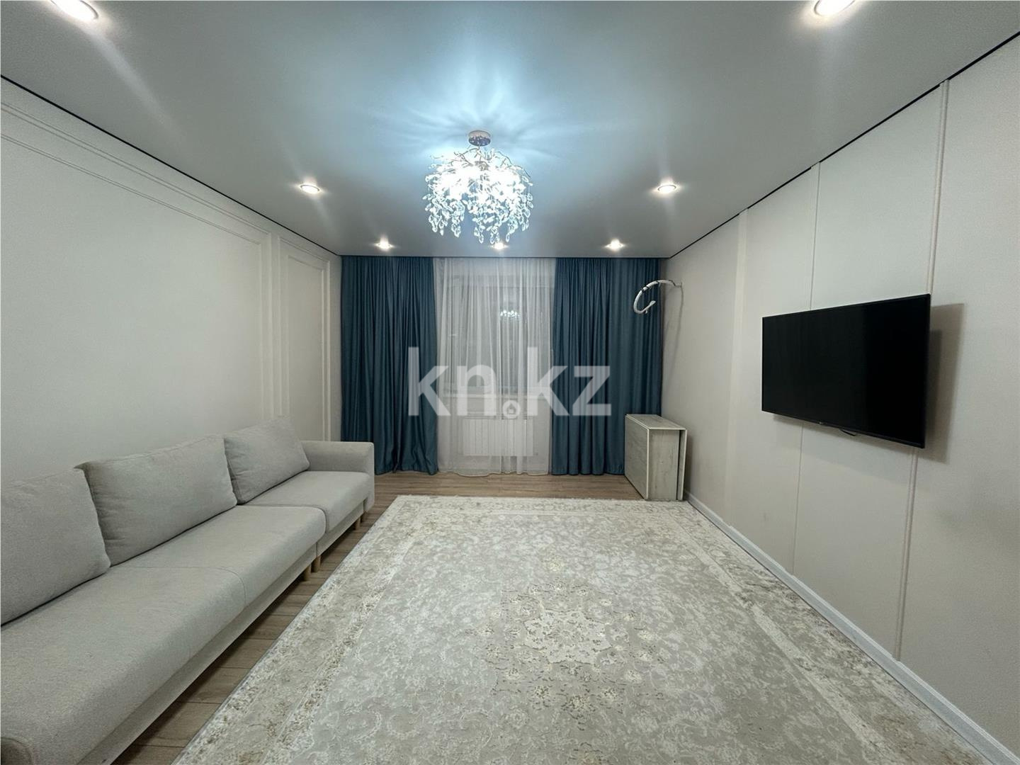 Продажа 3-комнатной квартиры, 84.5 м², ул. Бухар жырау, дом  32 в Астане - фото 2