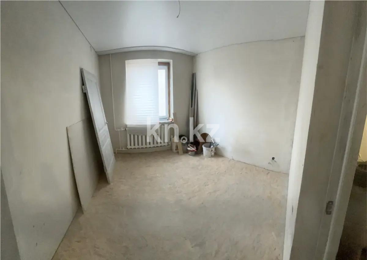Продажа 3-комнатной квартиры, 63 м², ул. Таттимбета, дом  3 - Продажа  трехкомнатных квартир в Караганде фото 2 из 3