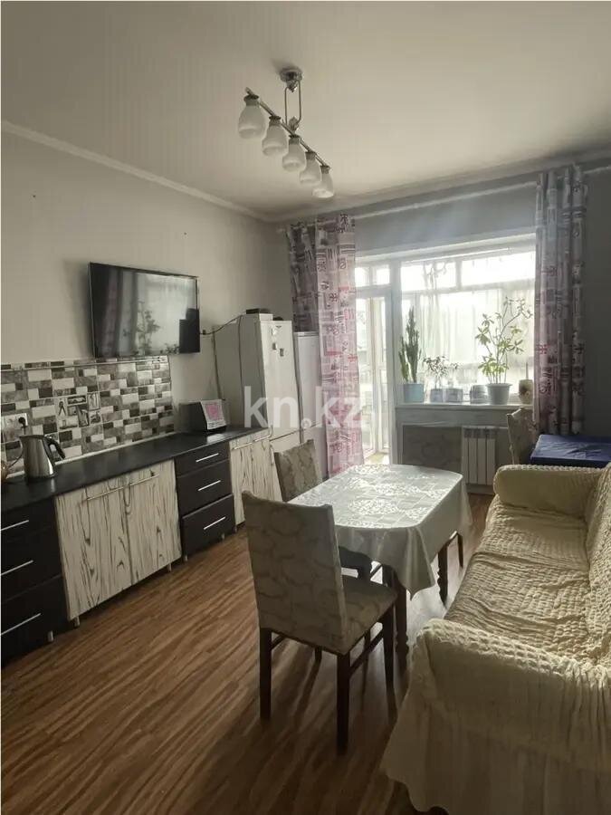 Продажа 4-комнатной квартиры, 90 м² в Караганде - фото 4