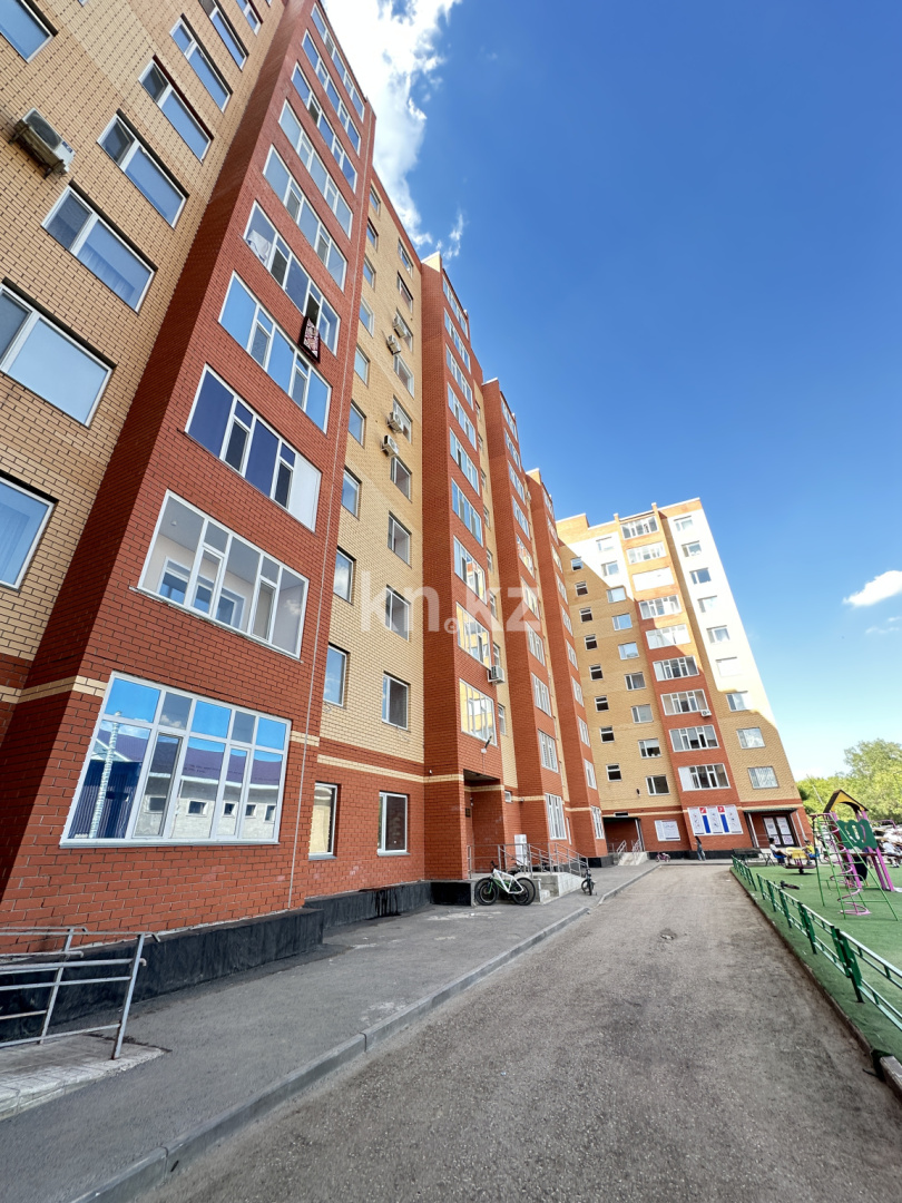 Продажа 2-комнатной квартиры, 52 м², ул. Муканова, дом  21/3 - Продажа квартир в Караганде фото 1 из 16
