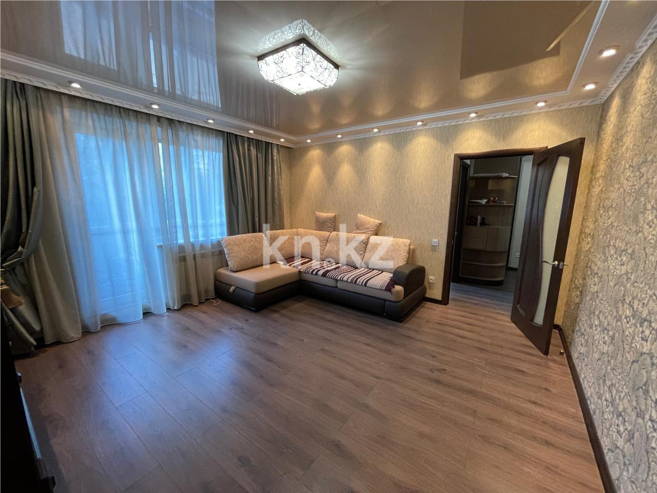 Продажа 4-комнатной квартиры, 93 м² в Караганде - фото 3