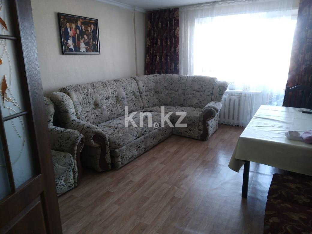 Продажа 3-комнатной квартиры, 65 м², мкр-н Восток-3, дом  13 - Продажа  трехкомнатных квартир в Караганде с фото фото 1 из 17