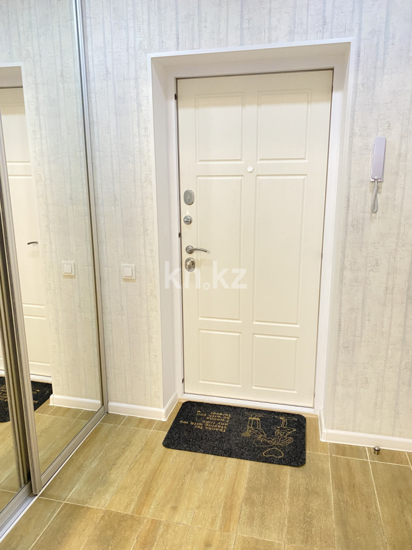 Аренда 1-комнатной квартиры посуточно, 38 м², пр. Кабанбай батыра, дом  48/7 - ул. Орынбор - Аренда квартир посуточно в Астане без посредников фото 13 из 17