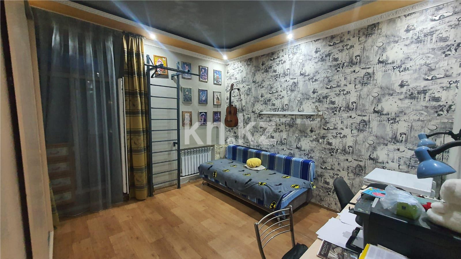 Продажа 3-комнатной квартиры, 73 м², ул. Магнитогорская - Продажа квартир в Караганде фото 5 из 13