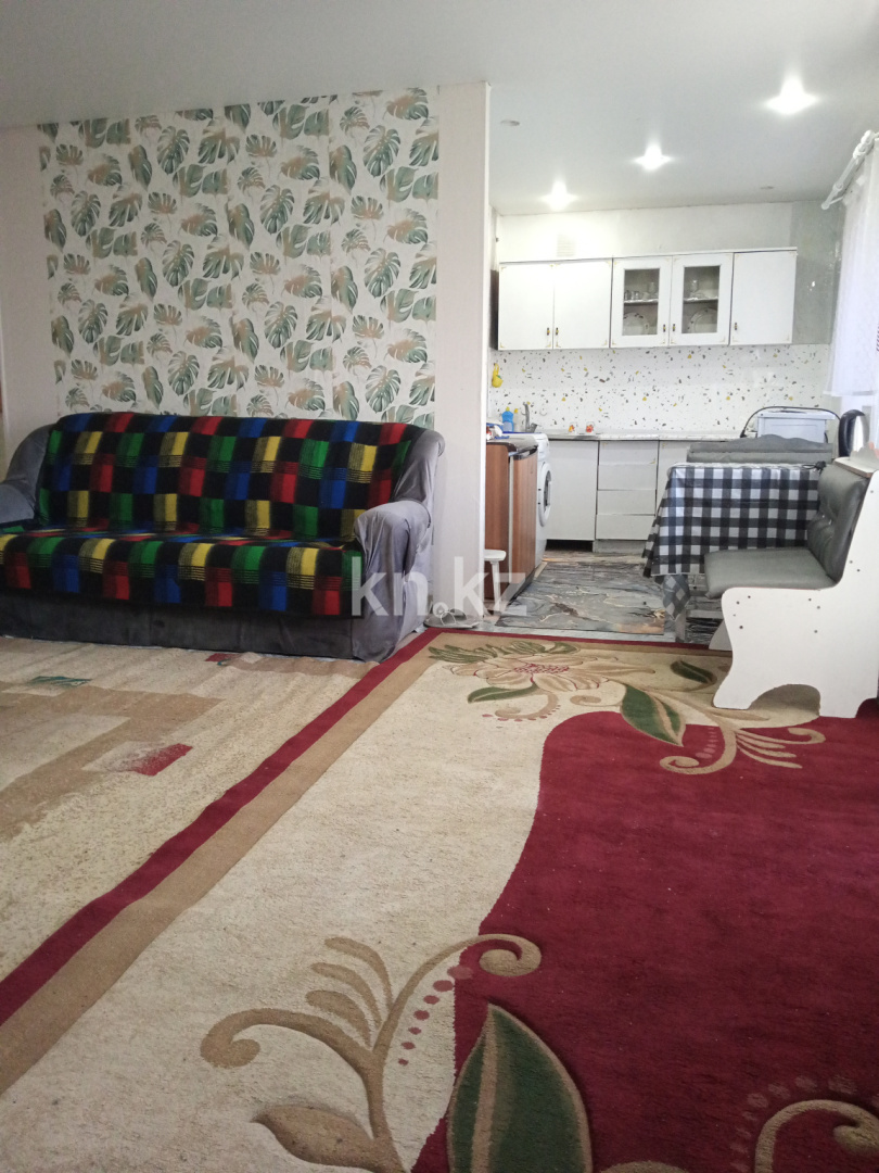 Аренда 2-комнатной квартиры, 45 м², ул. Караганды, дом  28 - Аренда жилой и коммерческой недвижимости в Темиртау фото 2 из 11