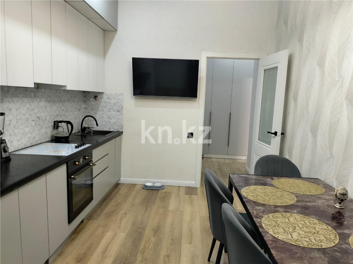 Продажа 2-комнатной квартиры, 58 м², ул. Айтматова в Астане - фото 3