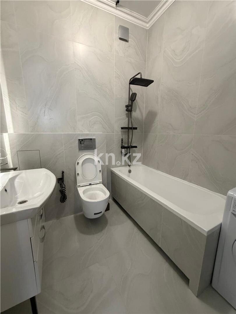 Продажа 2-комнатной квартиры, 62.4 м² в Астане - фото 8