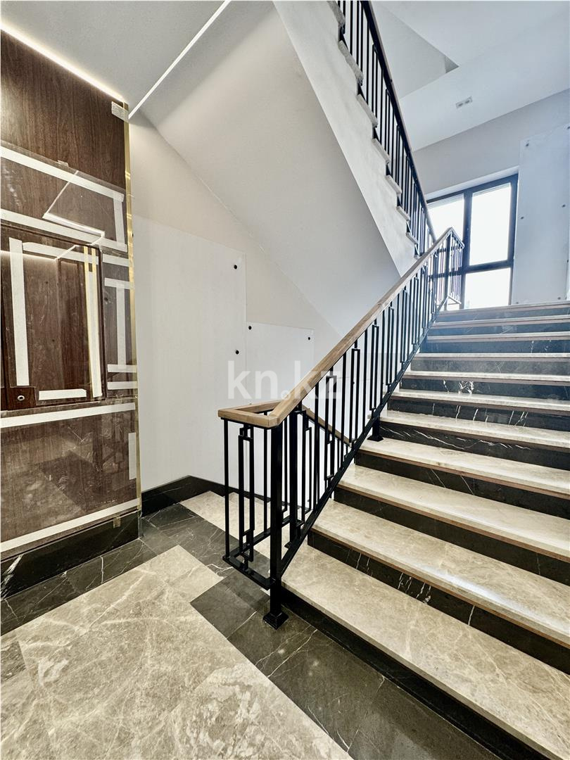 Продажа 6-комнатной квартиры, 165 м², ул. Мичурина, дом  11/12 - Продажа  пятикомнатных квартир в Караганде фото 8 из 17