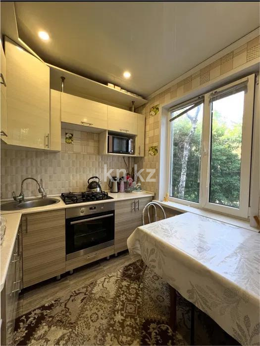 Продажа 3-комнатной квартиры, 62 м², ул. Алтынсарина, дом  68/3 в Алматы - фото 3