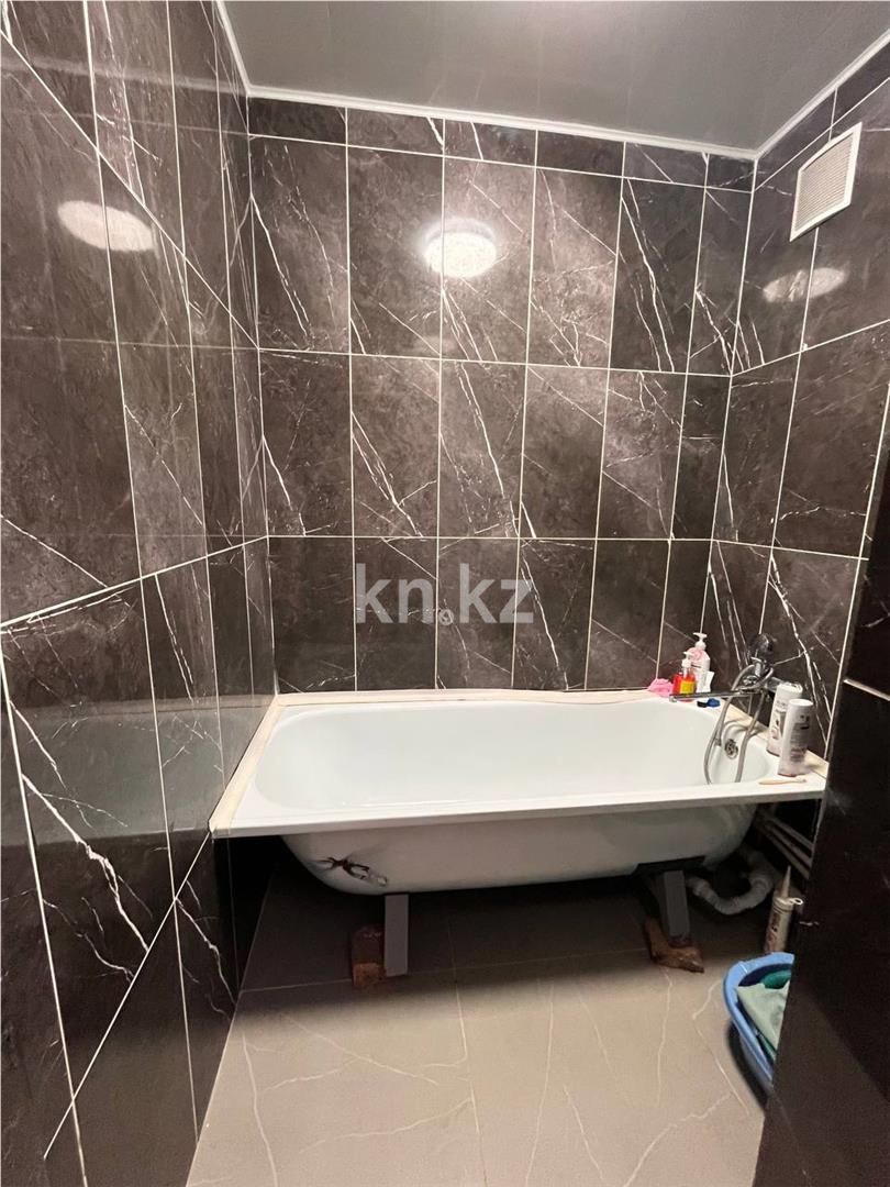 Продажа 3-комнатной квартиры, 56 м², ул. Керамическая - Продажа  трехкомнатных квартир в Караганде фото 8 из 16