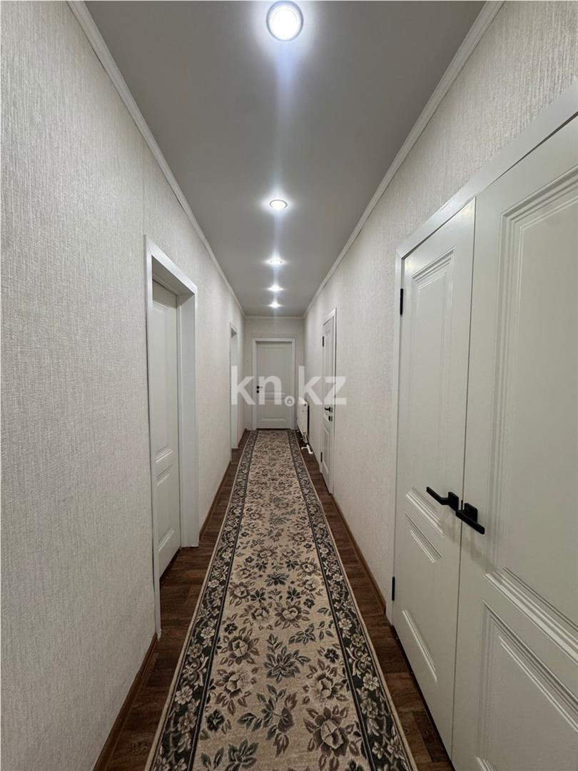 Продажа 4-комнатного дома, 80 м² - Продажа четырехкомнатных домов, коттеджей в Караганде фото 1 из 22