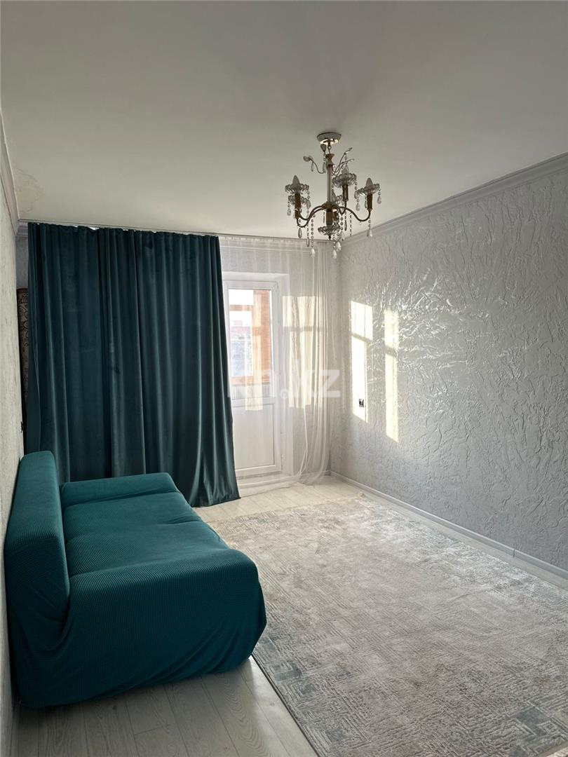 Продажа 2-комнатной квартиры, 44 м², мкр-н 14, дом  1 - Продажа квартир в Караганде фото 1 из 9