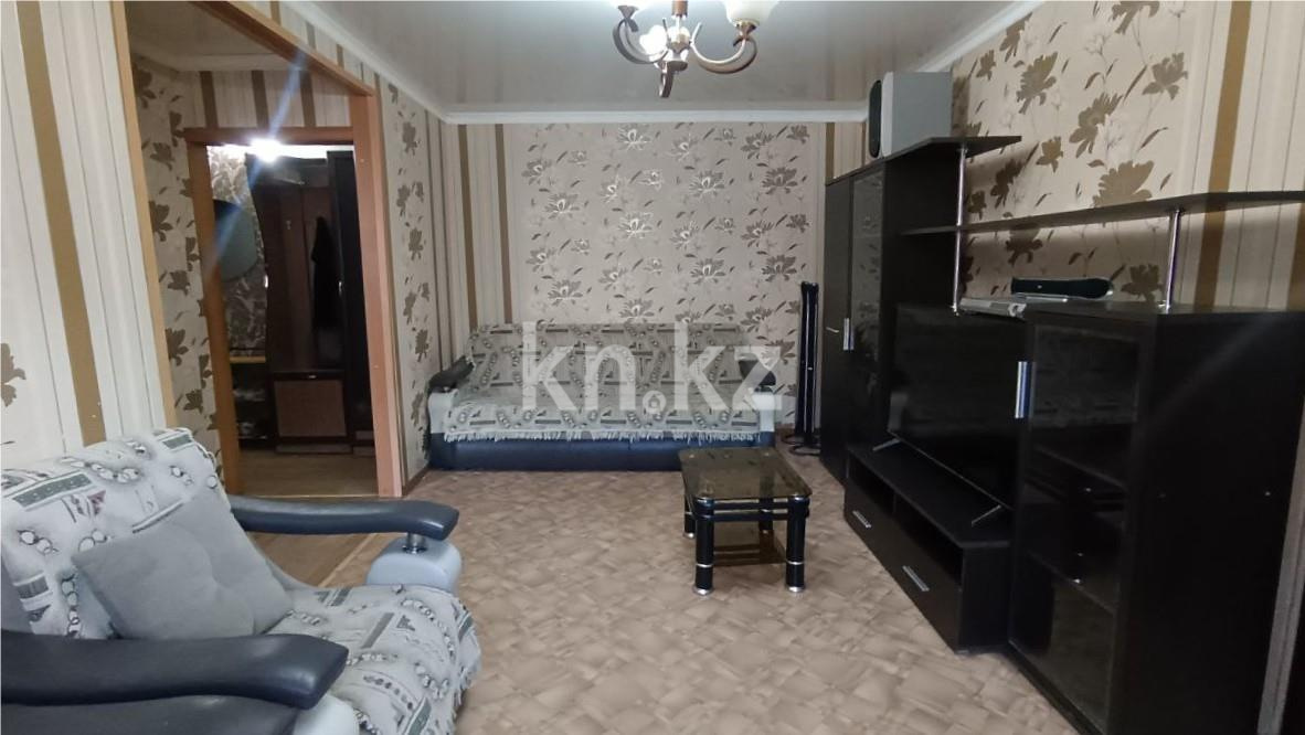 Продажа 2-комнатной квартиры, 44 м², мкр-н 12, дом  18 - Продажа квартир в Караганде фото 1 из 8
