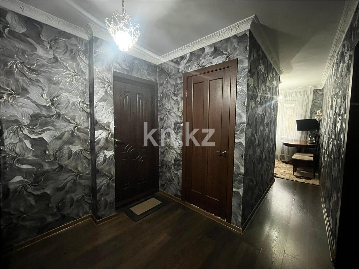 Продажа 3-комнатной квартиры, 62 м², мкр-н Восток-1 - Продажа квартир в Караганде фото 12 из 13