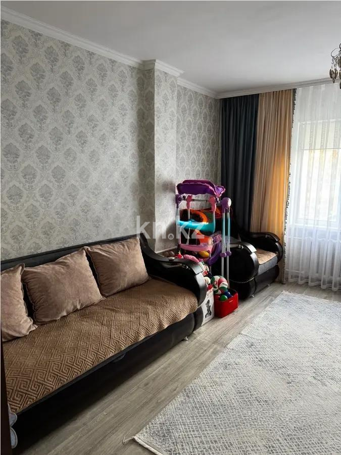 Продажа 3-комнатной квартиры, 70 м², ул. Сарыарка, дом  31 - Продажа  трехкомнатных квартир в новостройках Караганды без посредников фото 1 из 6