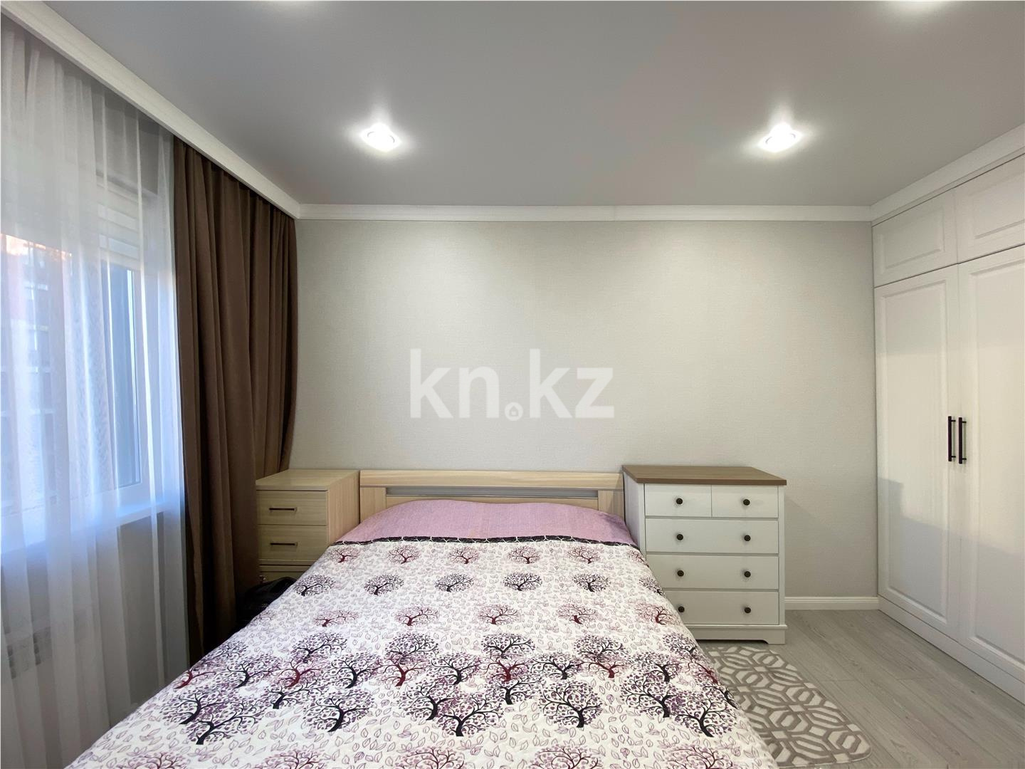 Продажа 4-комнатной квартиры, 99 м², пр. Туран в Астане - фото 3