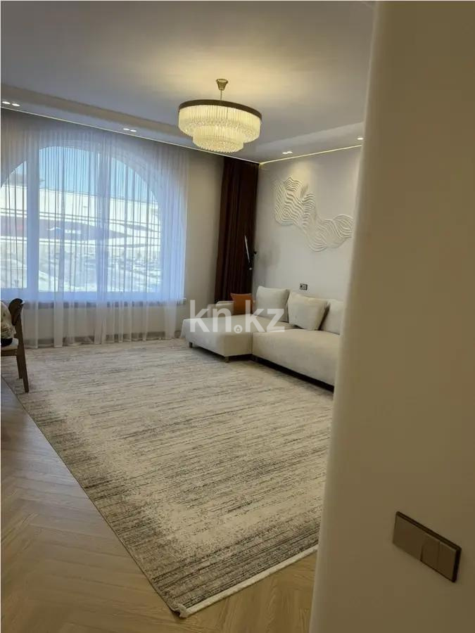 Продажа 4-комнатной квартиры, 160 м² в Астане - фото 2