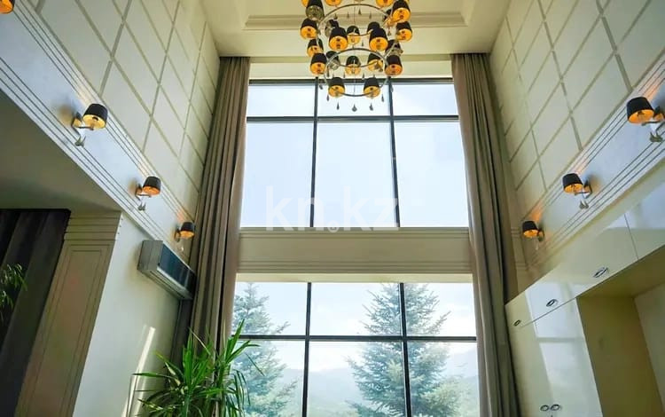 Аренда 8-комнатного дома, 540 м² - Аренда домов в Алматы фото 9 из 24