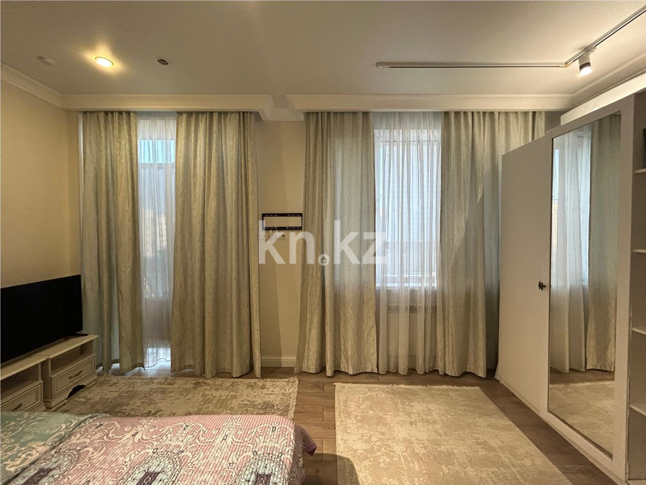 Продажа 3-комнатной квартиры, 106 м², ул. Керей, Жанибек хандар в Астане - фото 10