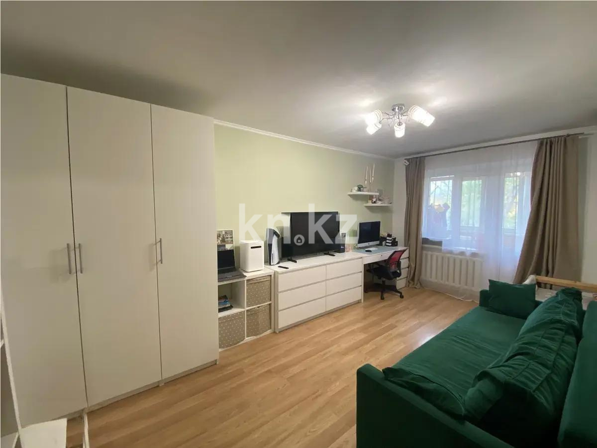 Продажа 1-комнатной квартиры, 30.6 м², мкр-н 8, дом  72А - Продажа  однокомнатных квартир в Алматы без посредников с фото фото 1 из 3