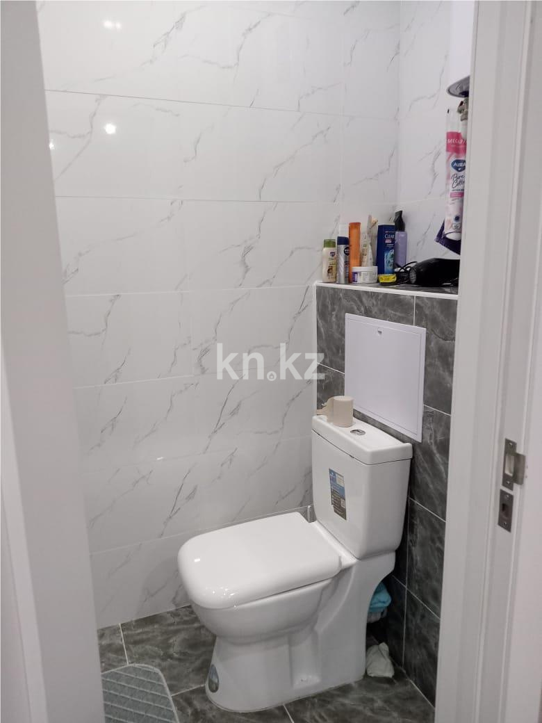 Продажа 4-комнатной квартиры, 140 м², пр. Шахтеров в Караганде - фото 22