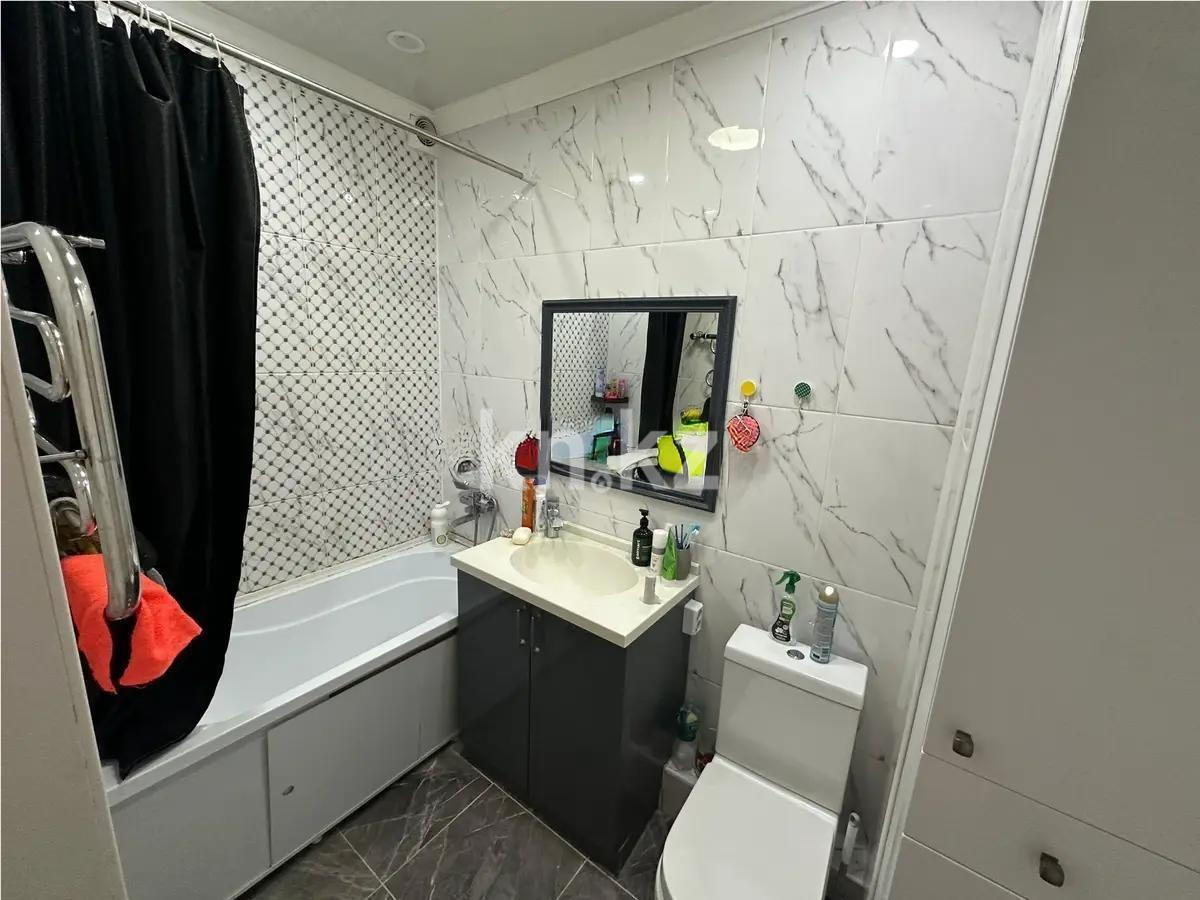 Продажа 2-комнатной квартиры, 78 м², ул. Куйши Дина, дом  15 - Аренда квартир помесячно в Уральске фото 6 из 6