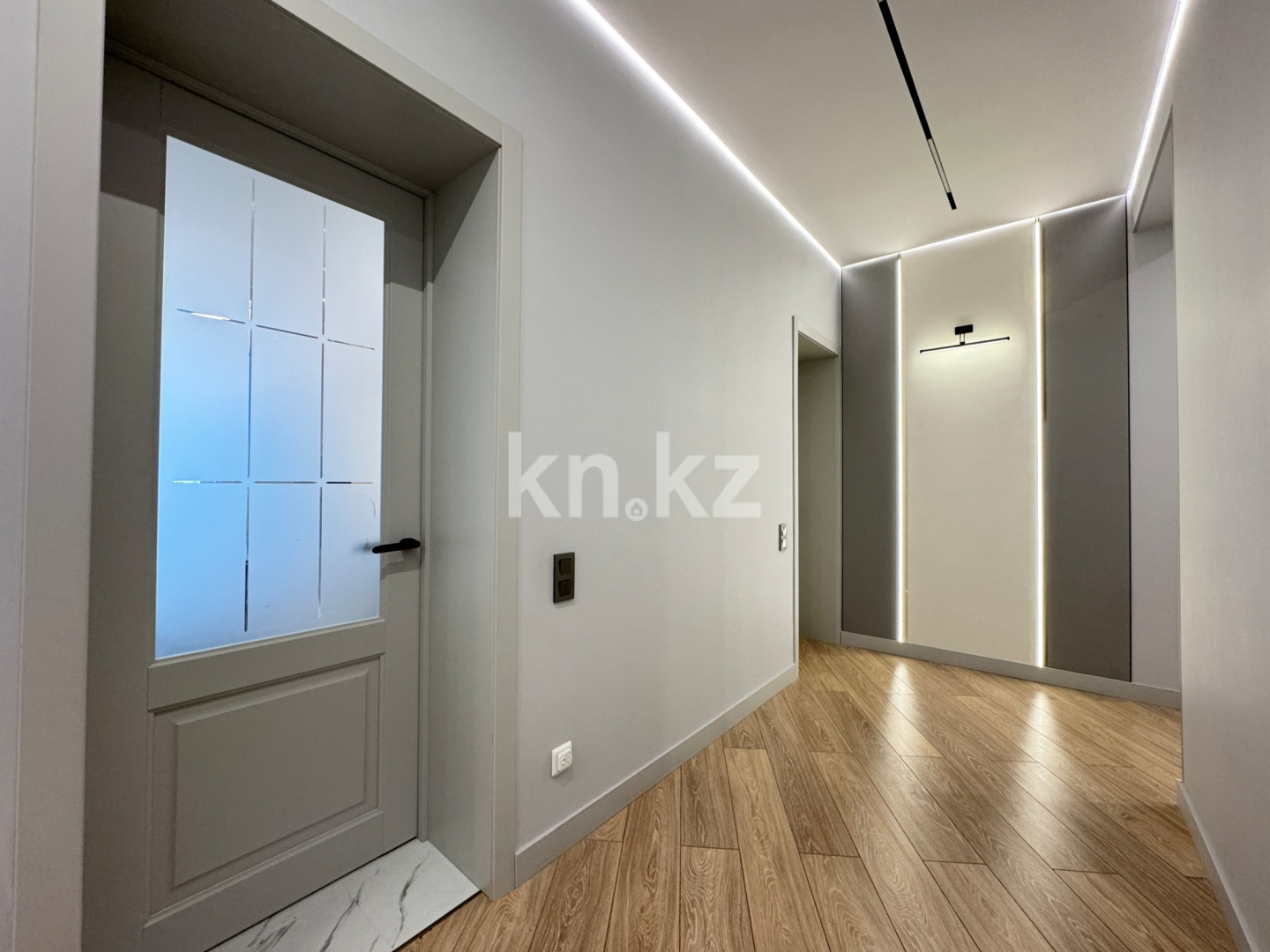 Продажа 4-комнатной квартиры, 126.5 м² в Астане - фото 30