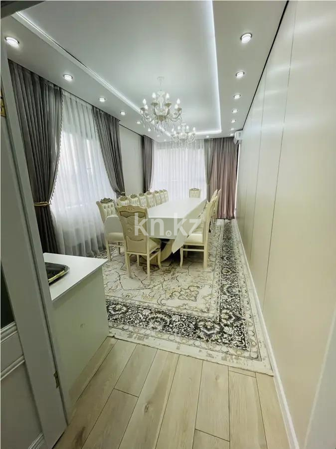 Продажа 4-комнатной квартиры, 100 м² - Продажа четырехкомнатных квартир в Казахстане фото 1 из 8