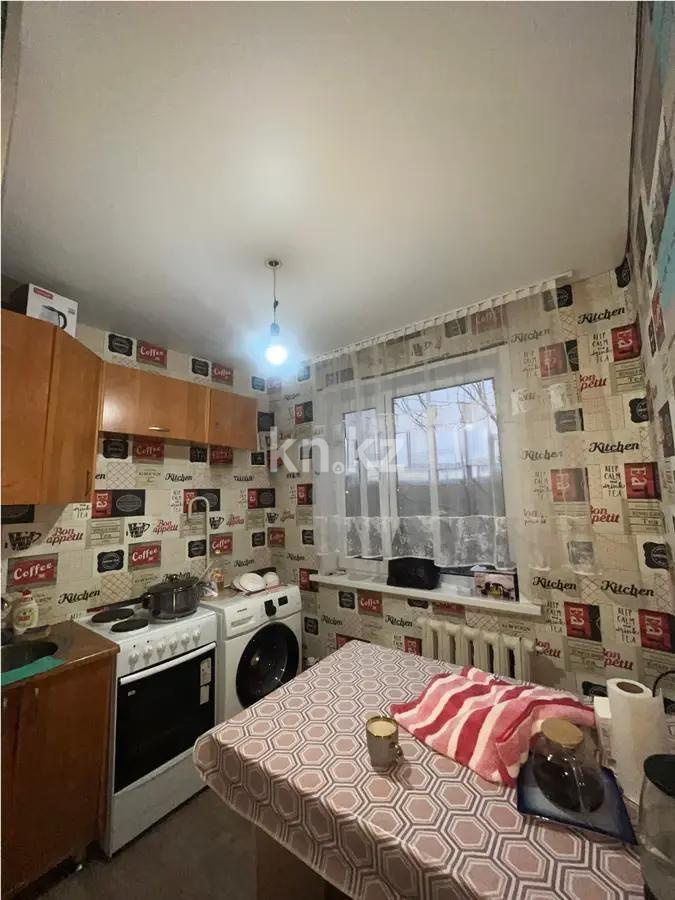 Продажа 1-комнатной квартиры, 32 м², мкр-н 16, дом  2 в Караганде - фото 2