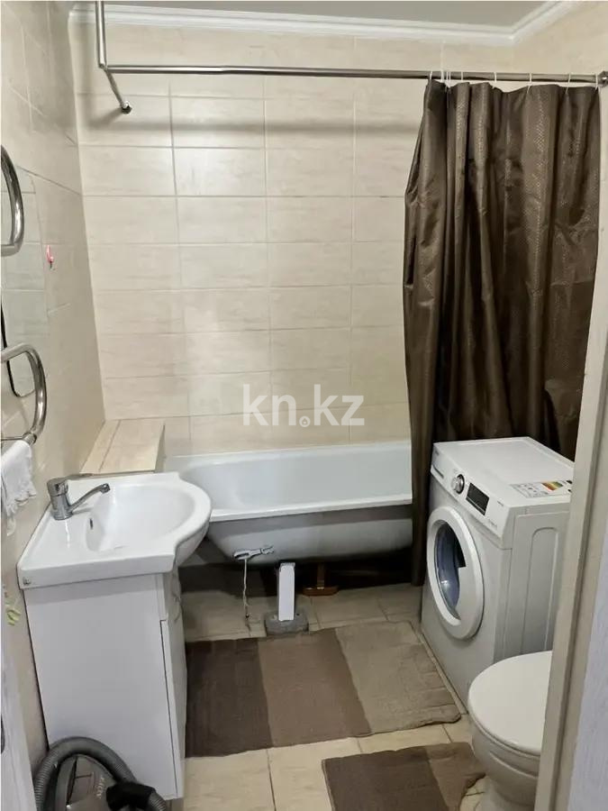 Продажа 1-комнатной квартиры, 42 м², мкр-н Нуркент, дом  5/10 - Продажа  однокомнатных квартир в Алматы с фото фото 3 из 3