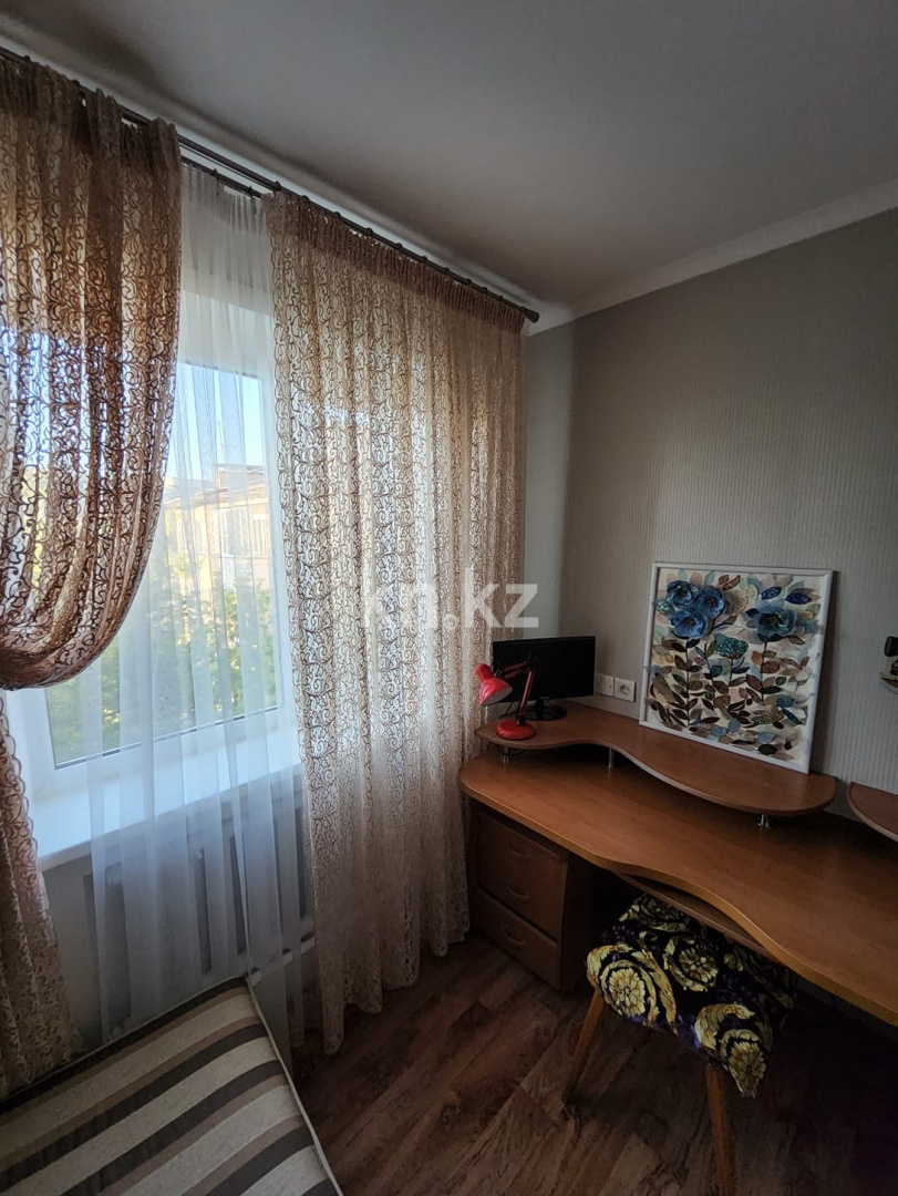 Продажа 4-комнатной квартиры, 85 м² - Продажа четырехкомнатных квартир на Юго-Востоке Караганды фото 14 из 25