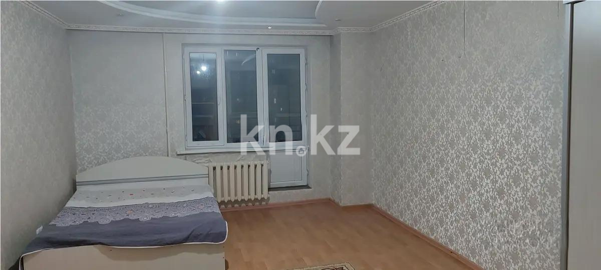 Продажа 1-комнатной квартиры, 65 м², пр. Кошкарбаева, дом  40/1 в Астане