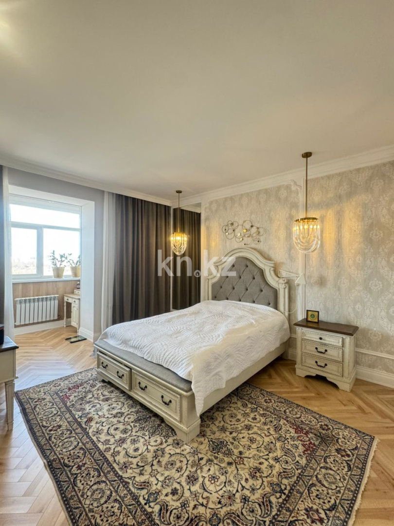 Продажа 4-комнатной квартиры, 175 м², ул. Жусан - Продажа квартир в Казахстане фото 9 из 28