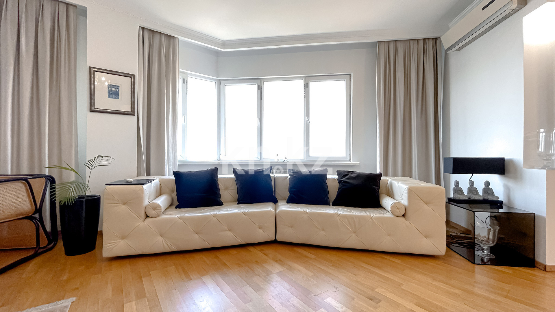 Продажа 5-комнатной квартиры, 195 м² в Алматы - фото 30