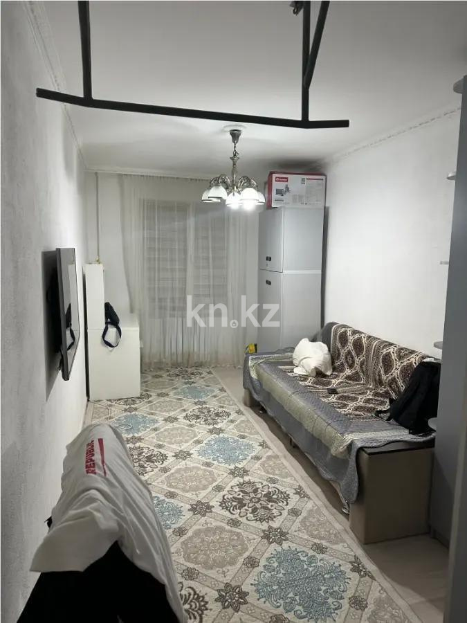 Продажа 3-комнатной квартиры, 60 м², мкр-н 10, дом  4 в Алматы - фото 3