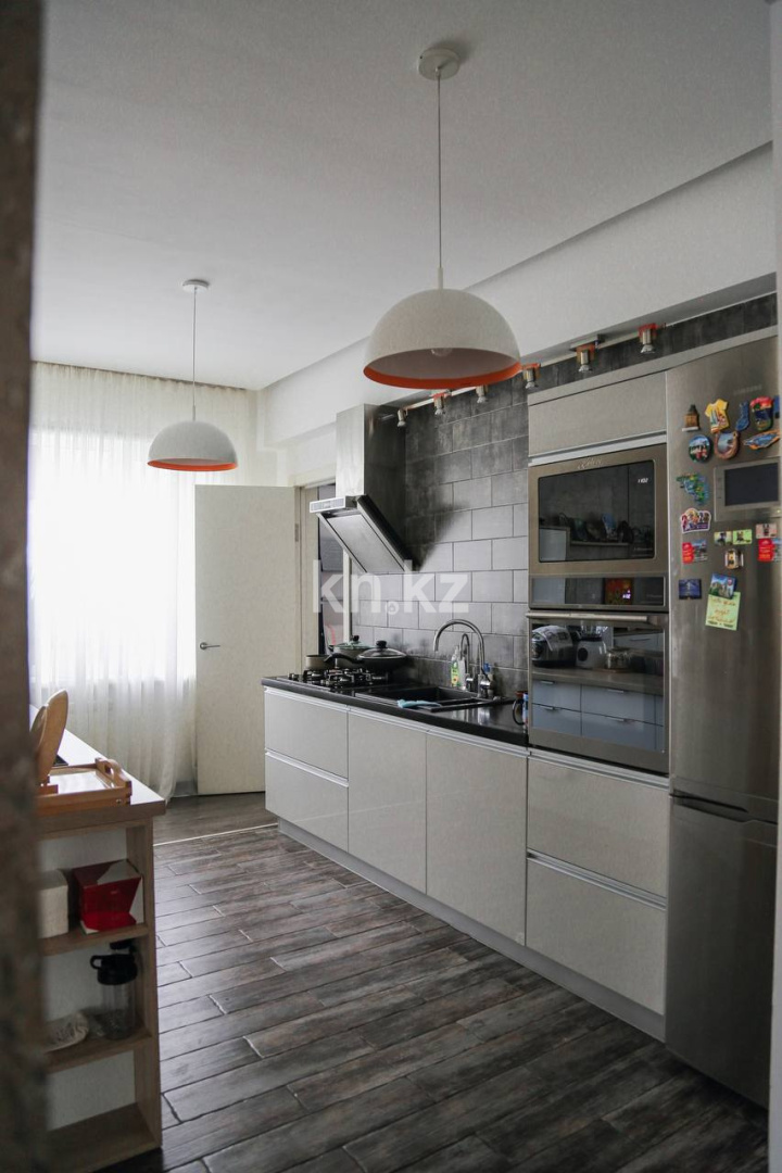 Продажа 6-комнатного дома, 239 м², ул. Басенова - Продажа домов и коттеджей в Алматы фото 6 из 23