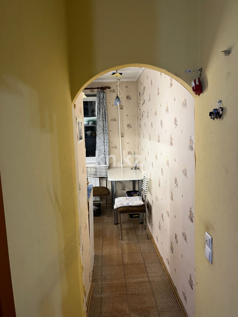 Продажа 1-комнатной квартиры, 32 м², пр. Республики, дом  6 в Караганде - фото 5