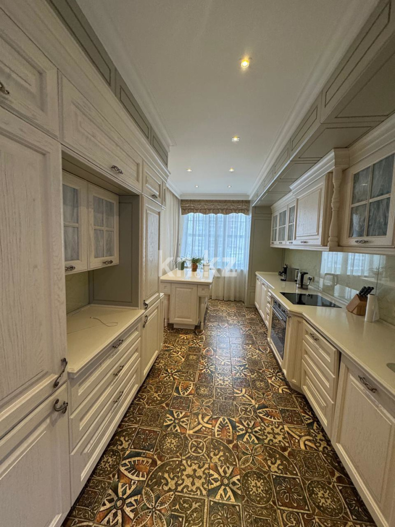 Продажа 4-комнатной квартиры, 145 м² - Продажа четырехкомнатных квартир в Астане - страница 17 фото 1 из 15