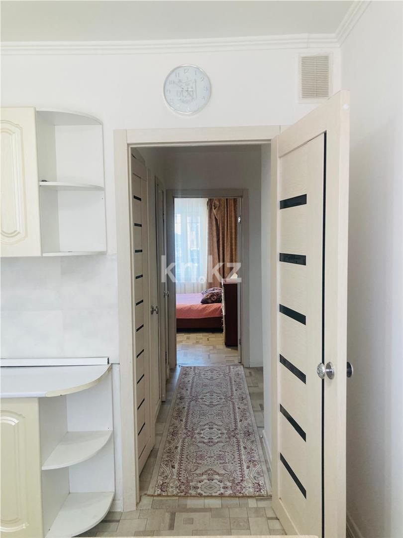 Продажа 3-комнатной квартиры, 68 м², мкр-н Голубые Пруды - Продажа  трехкомнатных квартир в Караганде фото 13 из 21