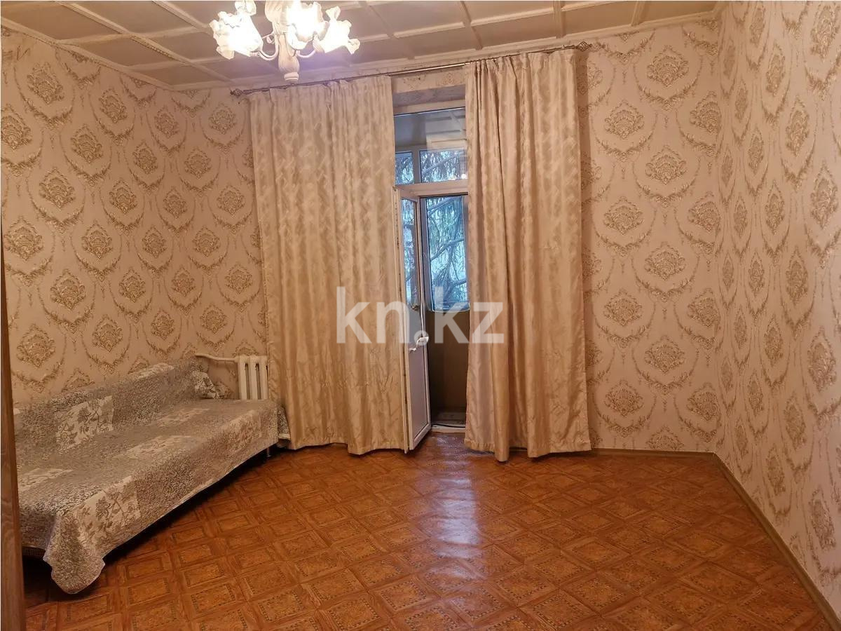 Продажа 3-комнатной квартиры, 55 м², ул. Карасай батыра, дом  185 - Продажа  трехкомнатных квартир в Алматы без посредников фото 1 из 6