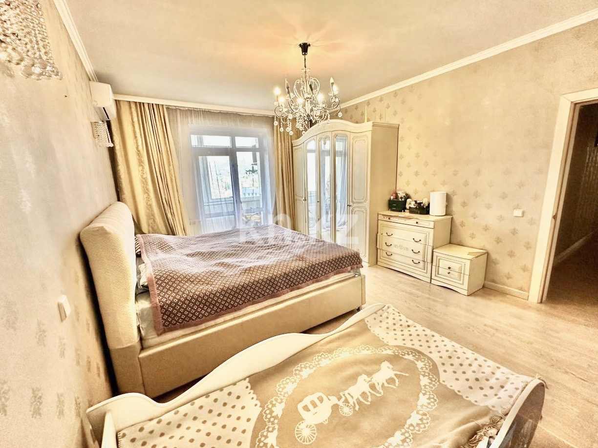 Продажа 4-комнатной квартиры, 139.5 м² в Алматы - фото 15