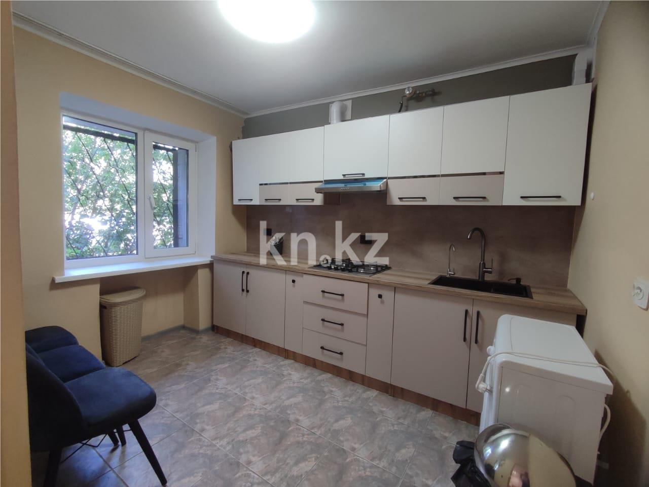 Продажа 2-комнатной квартиры, 41 м², ул. Алиханова - Продажа квартир в Караганде фото 8 из 11