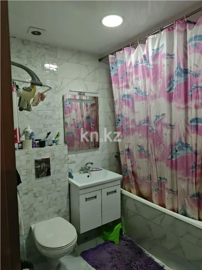 Продажа 3-комнатной квартиры, 65 м², мкр. Орбита-3, дом  37 в Алматы - фото 3