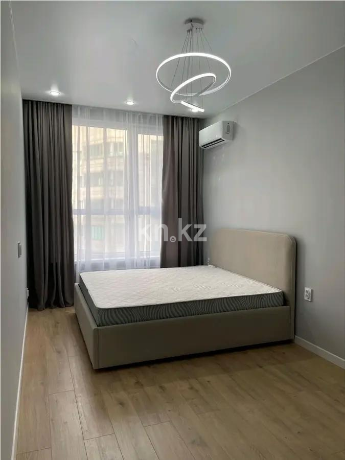 Продажа 1-комнатной квартиры, 40 м², пр. Абая, дом  160/8 - Продажа квартир в новостройках Алматы без посредников с фото фото 1 из 5