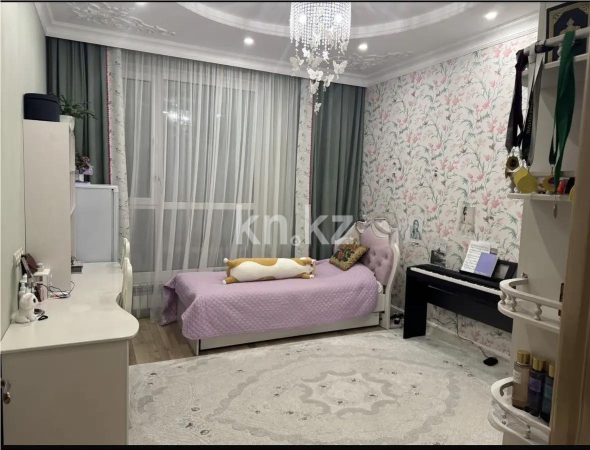 Продажа 4-комнатной квартиры, 122.7 м² в Астане - фото 3